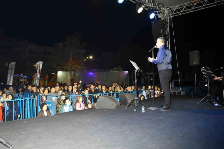 İbrahim Sadri’den şiir dolu Ramazan akşamı
