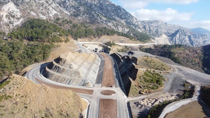 İç Anadolu'yu Akdeniz'e bağlayan tünelde geri sayım başladı