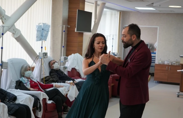 İEÜ Medical Point, ‘tango’ ile moral verdi
