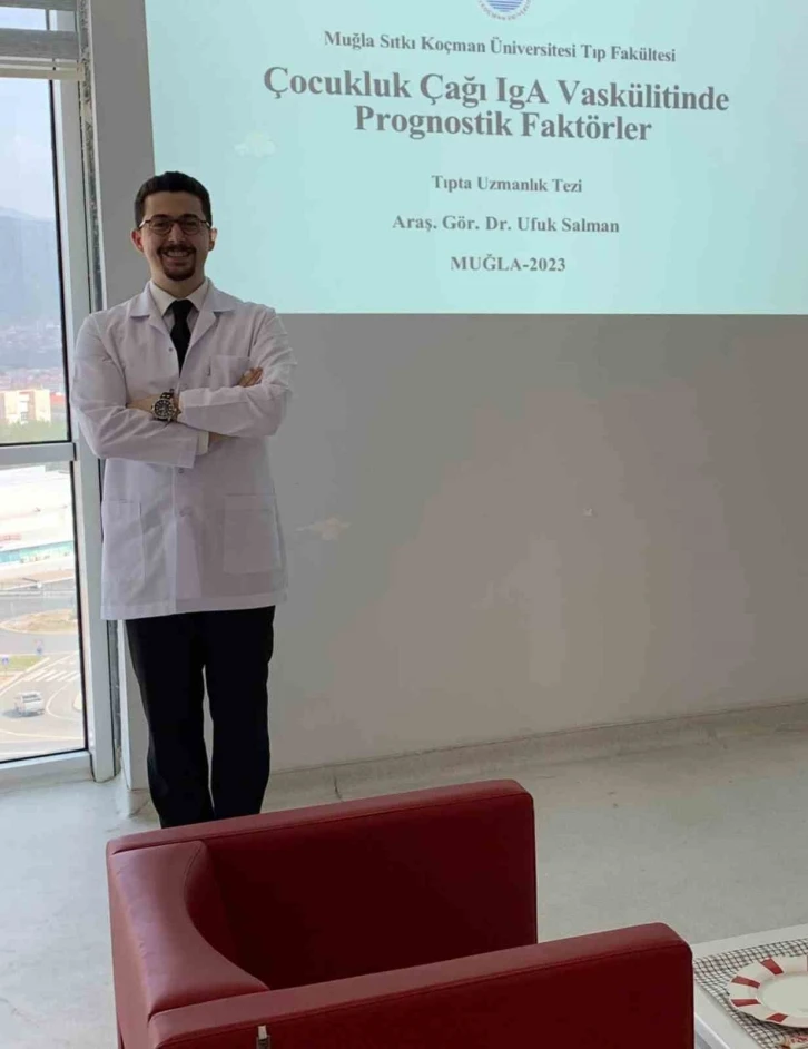 İftira kurbanı doktor görevine döndü, hukuk mücadelesini sürdürüyor
