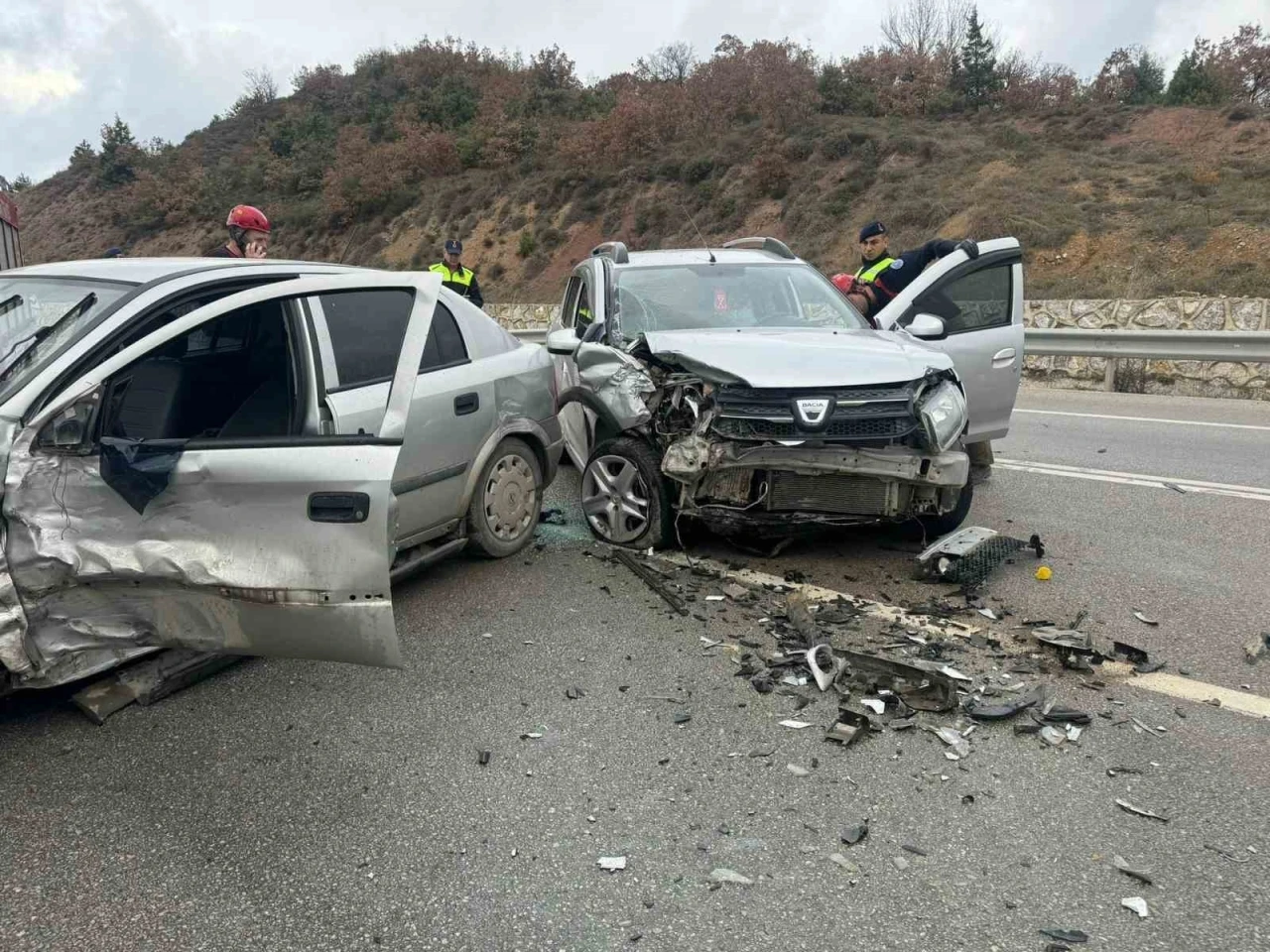 Bursa'da trafik kazası: 2 yaralı