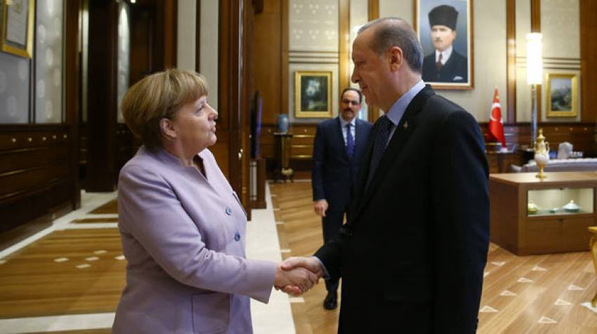 Merkel ve Erdoğan görüşmesi başladı