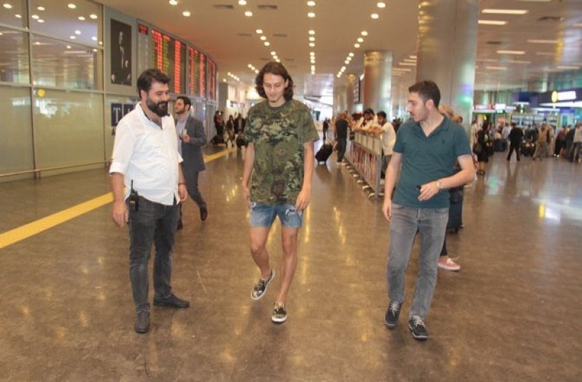 Enes Ünal'a askerlik şoku