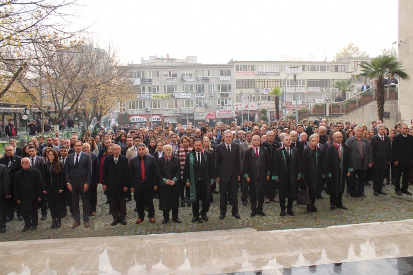 Altun’dan Atatürk’e: Sen, karanlıkları delen yıldızımızsın!