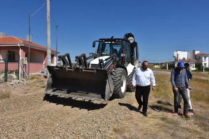 İnönü Belediyesi yol yapım çalışmalarını aralıksız sürdürüyor
