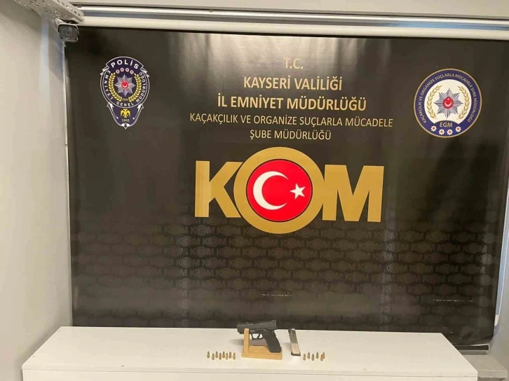 İş yerlerini kurşunlayan suç makineleri polisten kaçamadı
