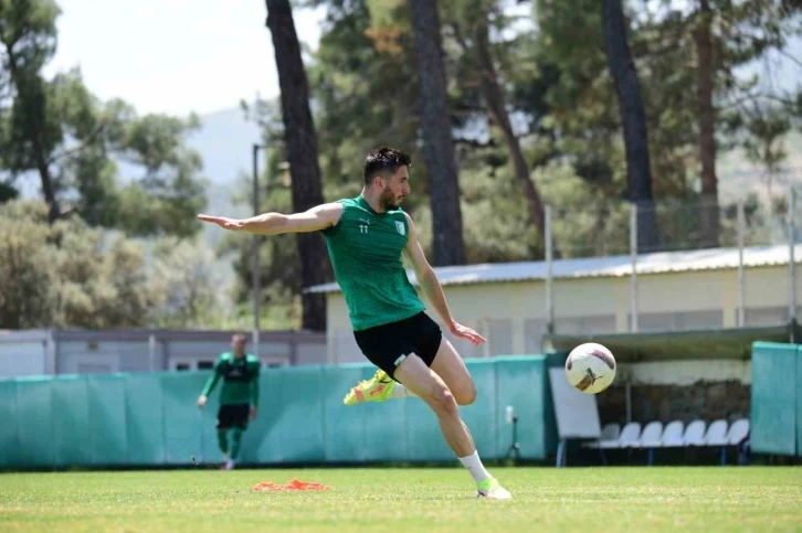 İsmet Taşdemir: &quot;Şu anda play-off garanti gibi gözüküyor ama değil&quot;
