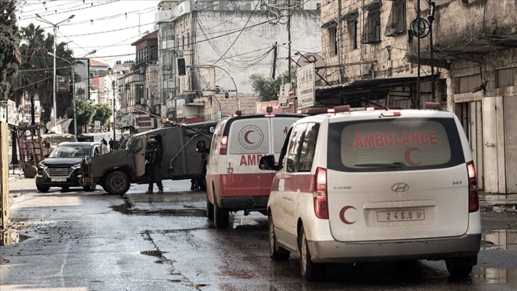 İsrail güçleri, Batı Şeria'da İHA ile düzenlediği saldırıda 3 Filistinliyi öldürdü