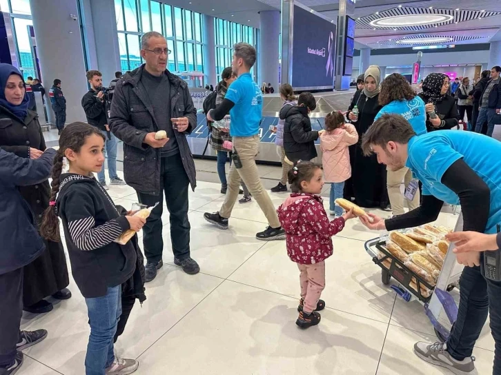 İstanbul’a gelen depremzedeler yaşadıkları felaketi anlattı