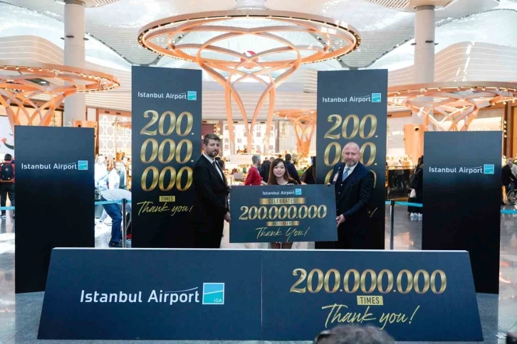 İstanbul Havalimanı 200 milyonuncu yolcusunu ağırladı
