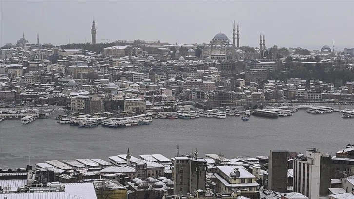 İstanbul'da cuma ve cumartesi günleri hafif kar yağışı bekleniyor