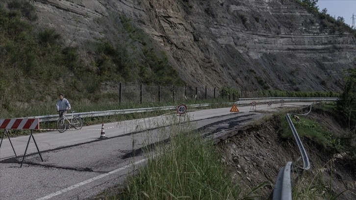 İtalya'nın Piyemonte bölgesinde sel ve toprak kayması