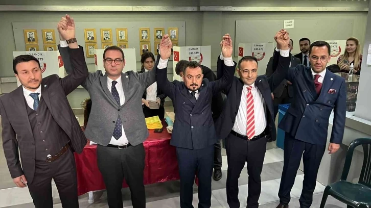 İYİ Parti’de kazanan Zafer İksir oldu
