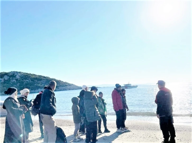 37 düzensiz göçmen kurtarıldı, 14’ü yakalandı