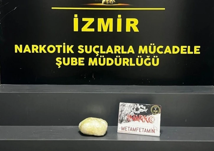 İzmir Otogarı’nda uyuşturucu operasyonu