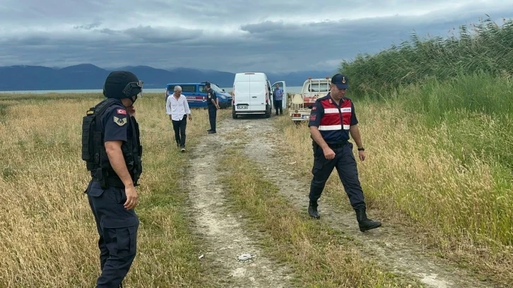 İznik Gölü’nde top mermisi bulundu