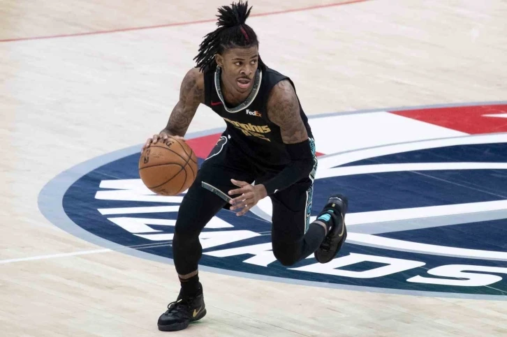 Ja Morant, sosyal medya paylaşımı nedeniyle kadro dışı kaldı
