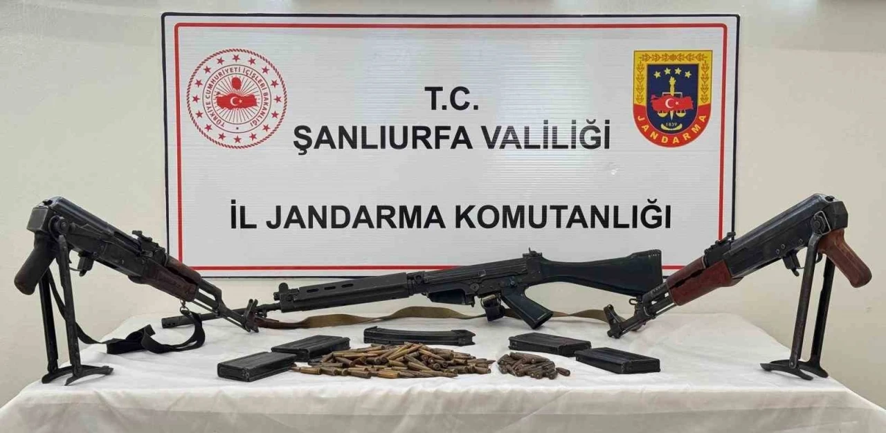 Jandarma operasyonunda çok sayıda silah ele geçirildi
