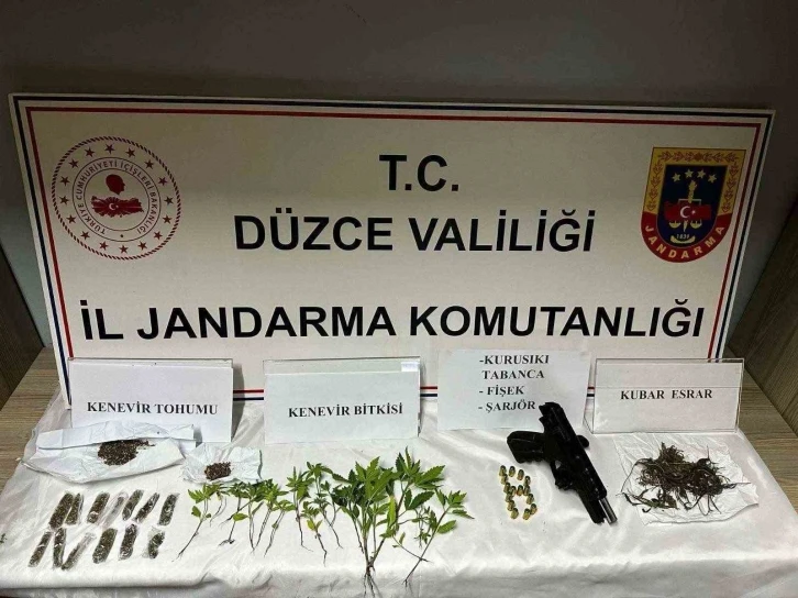 Jandarmadan uyuşturucuya geçit yok
