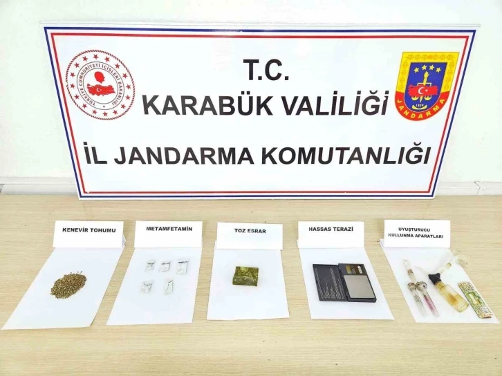 Jandarrmadan uyuşturucu operasyonu
