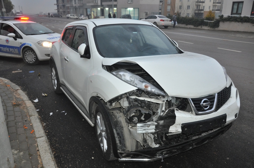 Bursa'da trafik kazaları; 1 ölü, 2 yaralı