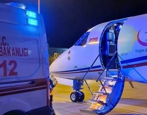 Jiyan bebek için Mardin'den ambulans uçak kalktı