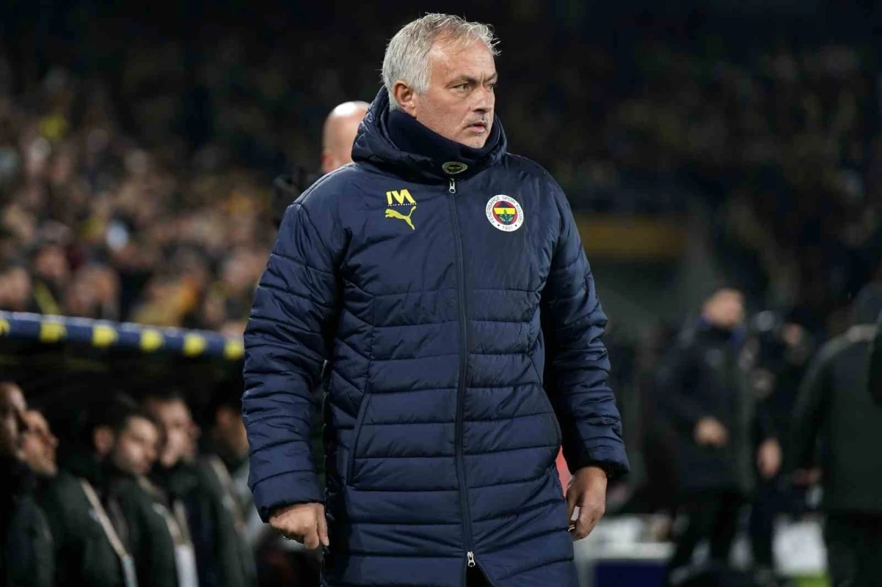 Jose Mourinho’dan Başakşehir maçında rotasyon
