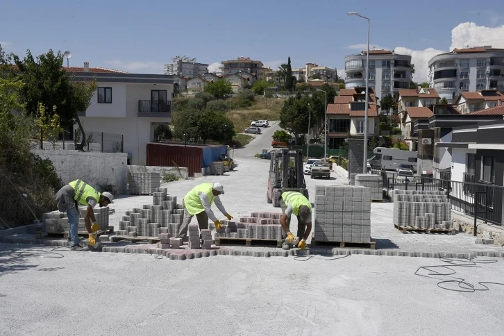 Kadınlar Denizi’nde yol yapım çalışmaları sürüyor
