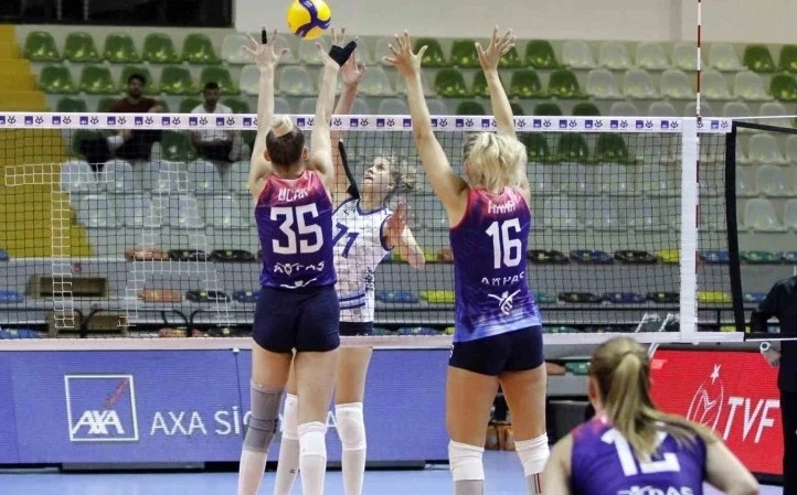 Kadınlar Kupa Voley’de Nilüfer Belediye çeyrek finalde