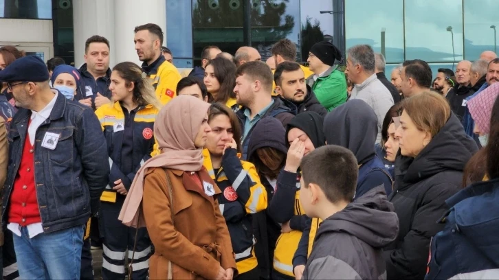 Kalp krizinden ölen 112 başhekimi gözyaşlarıyla son yolculuğuna uğurlandı
