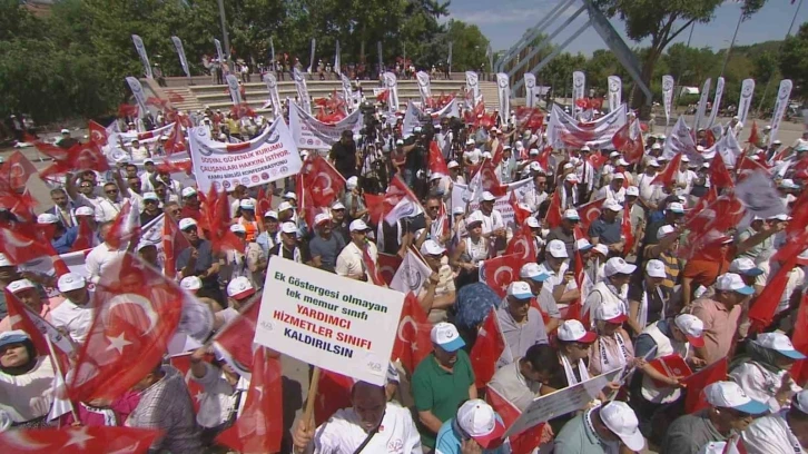 Kamu Birliği Konfederasyonundan "Büyük Devlet Memurları Mitingi"
