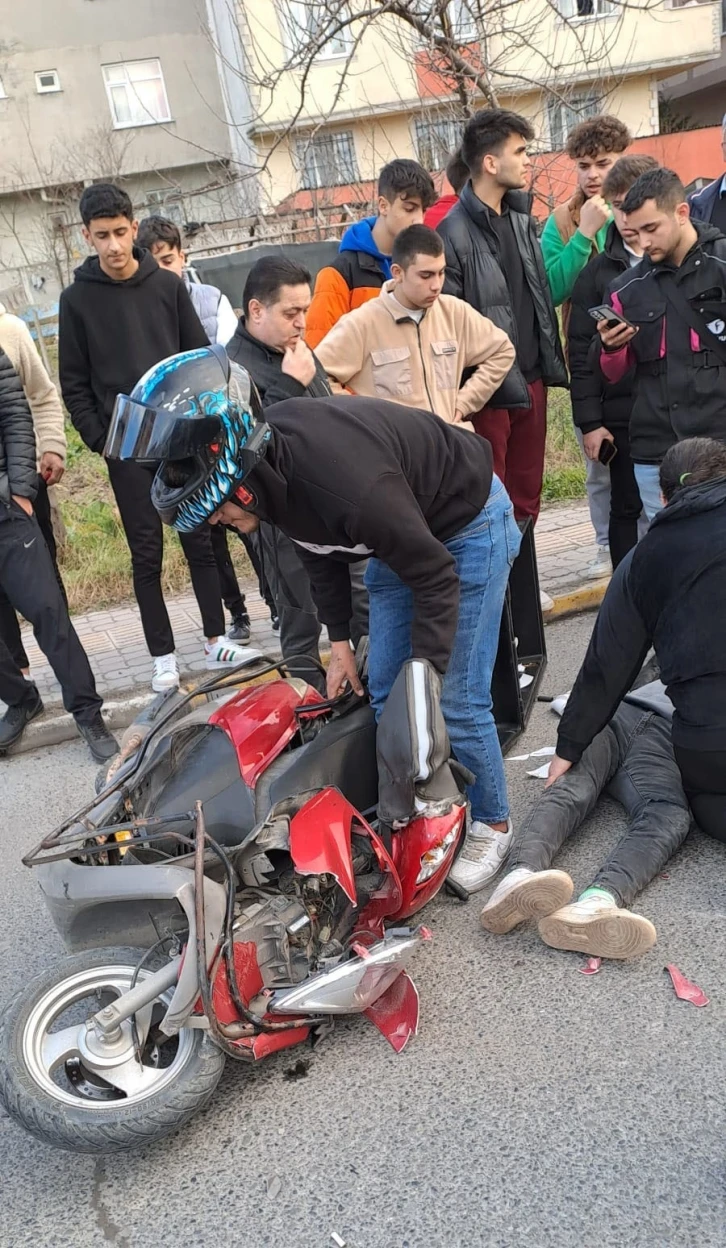 Kapaklı’da otomobil ile motosiklet çarpıştı: 1 yaralı
