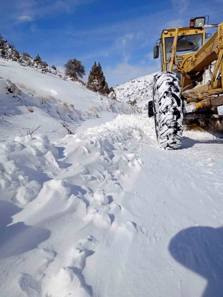 Kapalı 15 Mahalle Yolu Ulaşıma Açıldı
