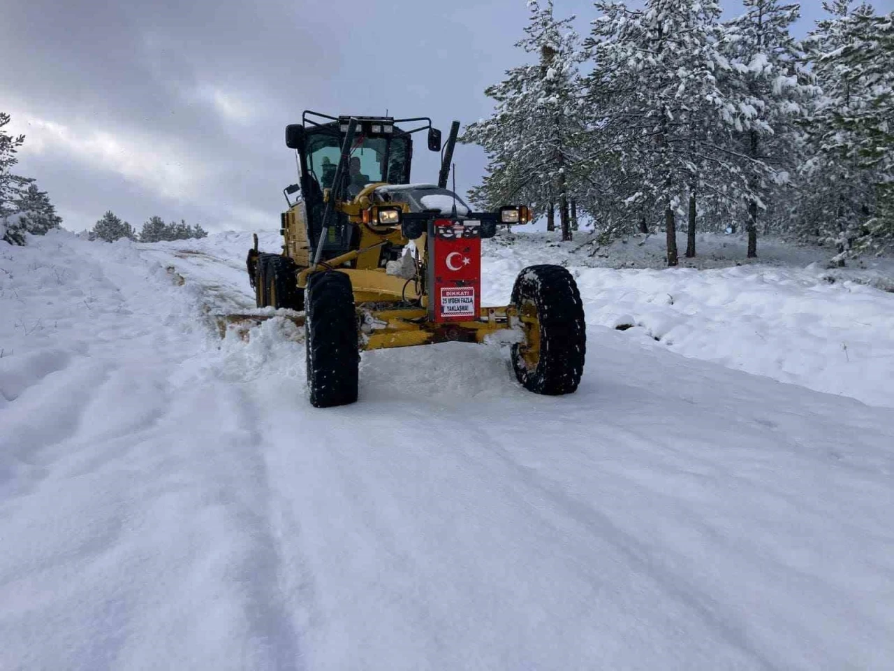 Karabük’te 182 köy yolu ulaşıma kapandı
