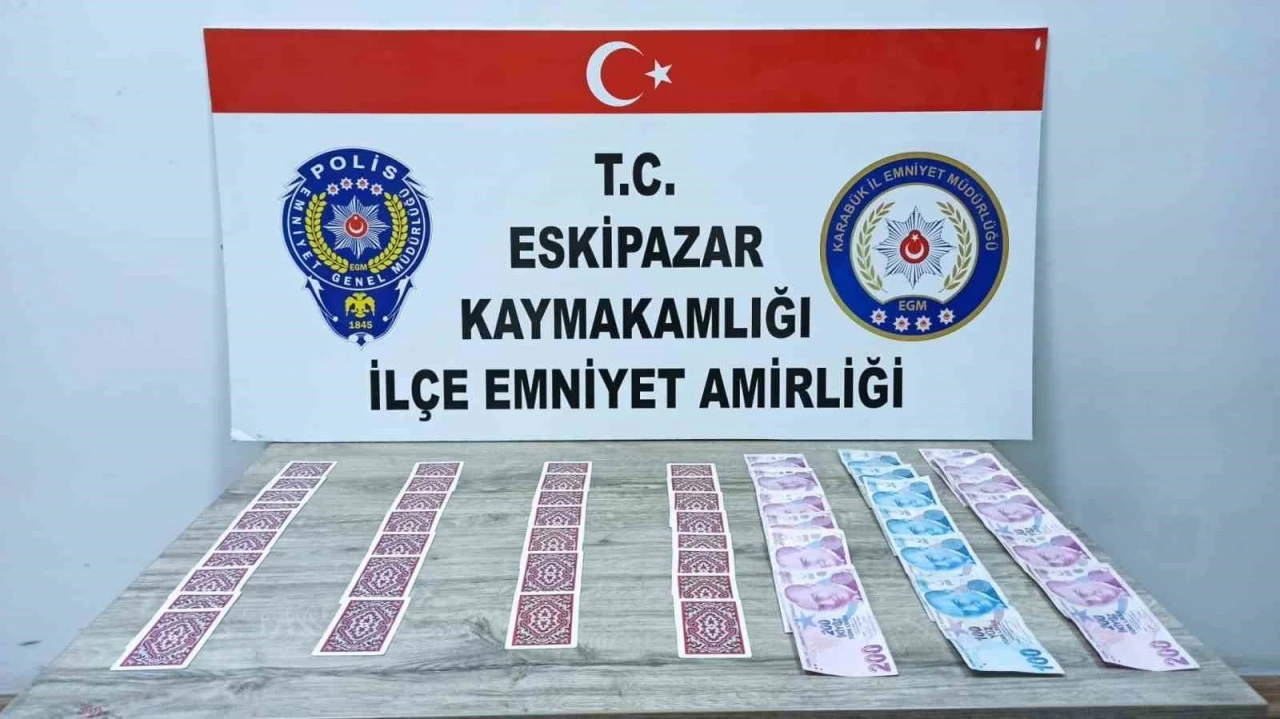 Karabük’te kumar oynayan şahıslara para cezası
