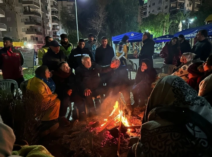 Karalar: "Depremin yaraları birlikte sarılacak"
