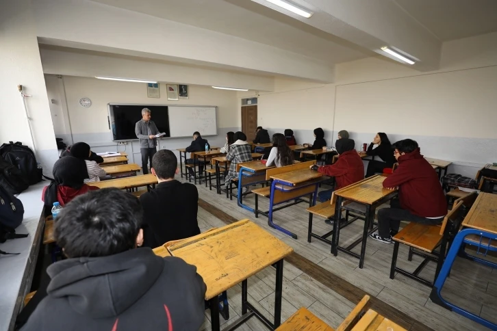 Karatay Belediyesi’nden 12. sınıflara yönelik deneme sınavı
