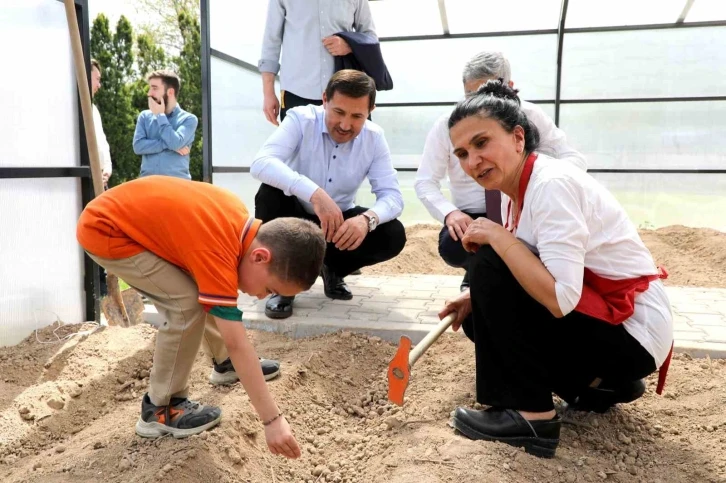 Karatay Tabiat Mektebi’nde eğitimler sürüyor
