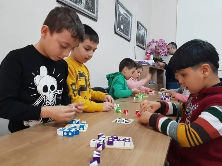 Karesi’de akıl ve zeka oyunları atölyesi başlıyor
