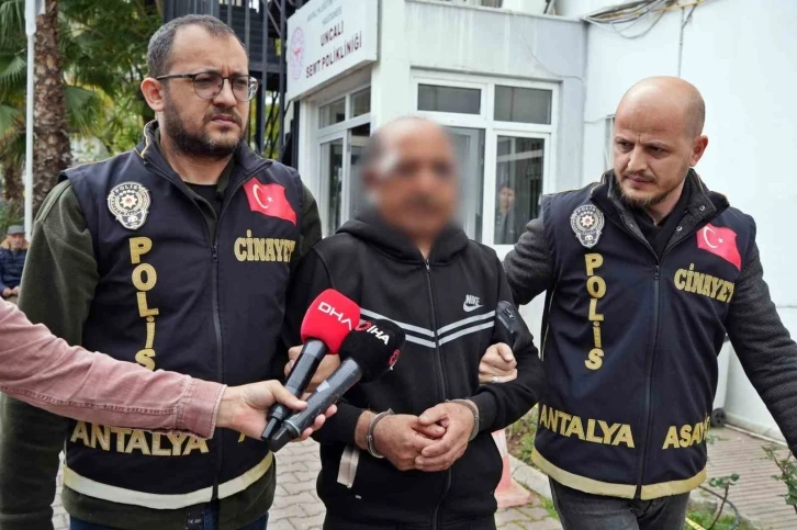 Karısını 8 bıçak darbesiyle öldürdü, ’Pişman değilim’ dedi
