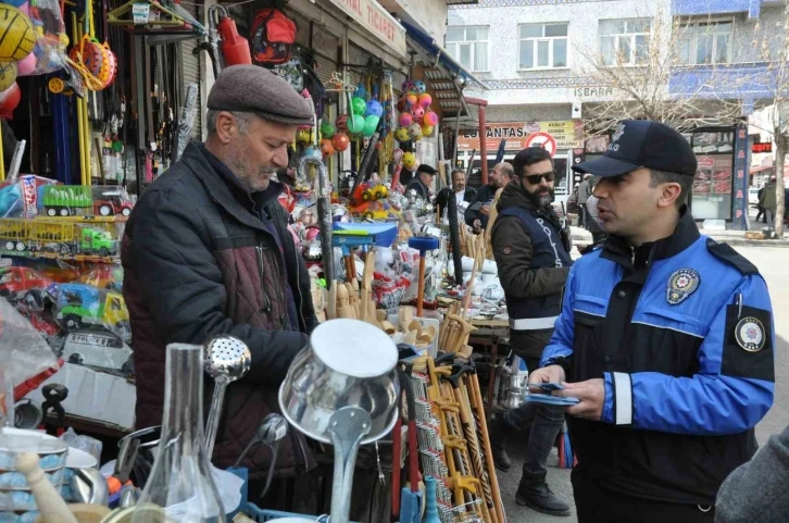 Kars polisi vatandaşları dolandırıcılara karşı uyardı
