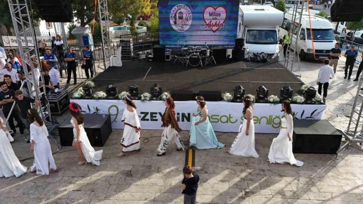 Karya defilesi yoğun ilgi gördü
