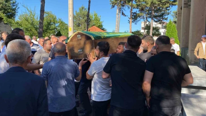 Kastamonu’da öldürülen taksi sürücüsü son yolculuğuna uğurlandı
