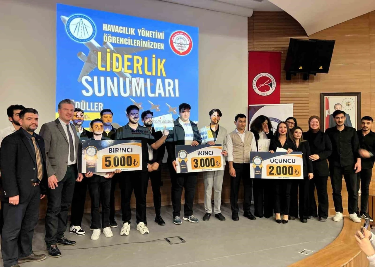 Kastamonu’da üniversite öğrencileri liderlik sunumlarıyla yarıştı
