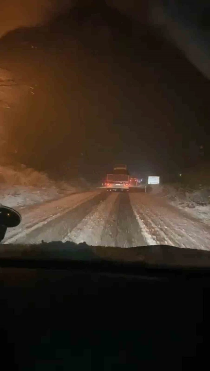 Kastamonu’nun yüksek kesimlerinde kar yağışı etkili oluyor
