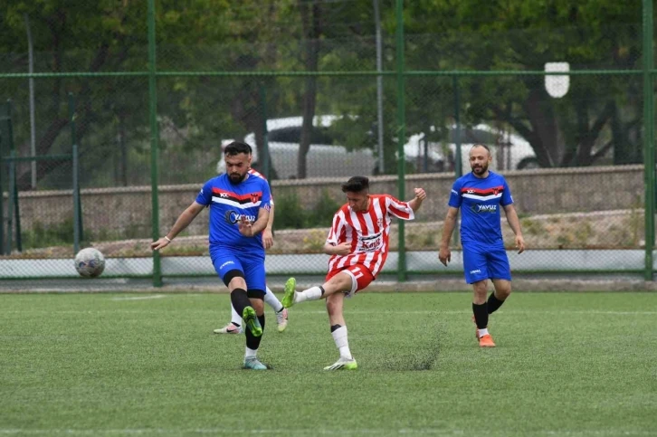 Kayseri 2. Amatör Küme: Ambar Kızılırmakspor: 3 - Yeni Mahallespor: 1
