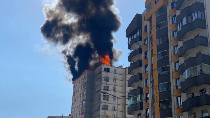 Kayseri’deki yangından acı haber: İşçinin cansız bedeni bulundu
