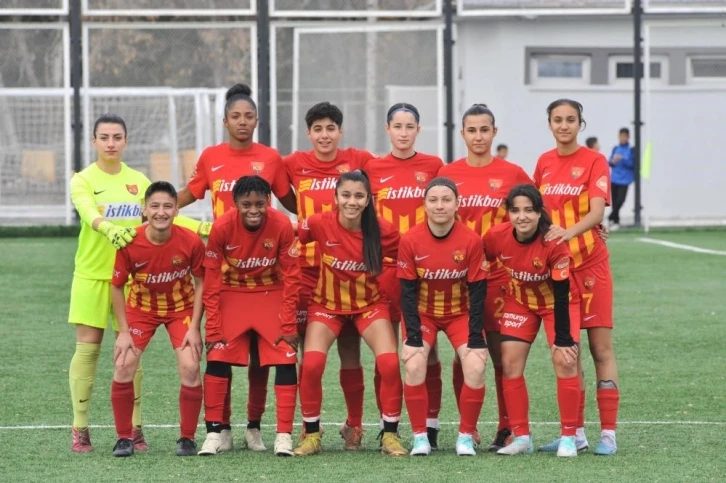 Kayseri Kadın FK, ilk yarıyı 5. sırada tamamladı
