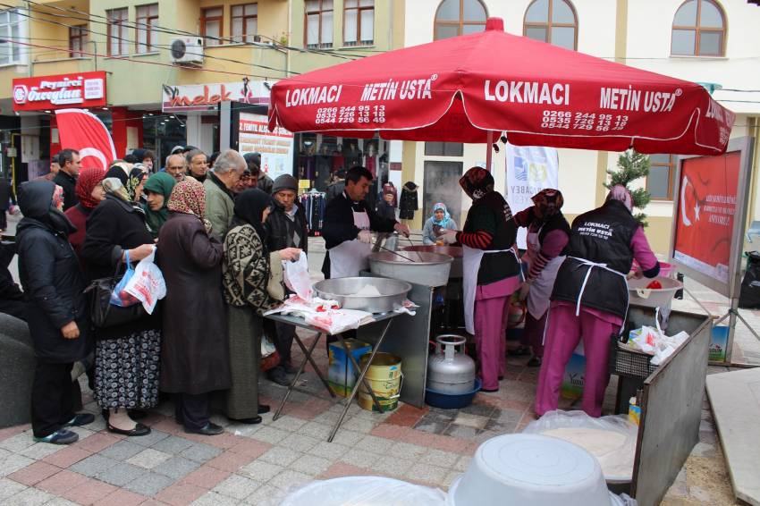 Karacabey’de şehitler için mevlit okutuldu