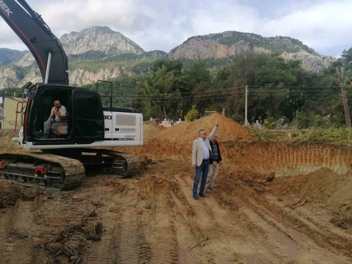 Kemer Göynük Mahalesi Kapalı Pazar yeri inşaatı başladı
